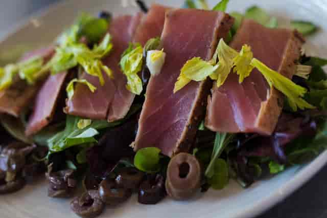 ahi tuna salad