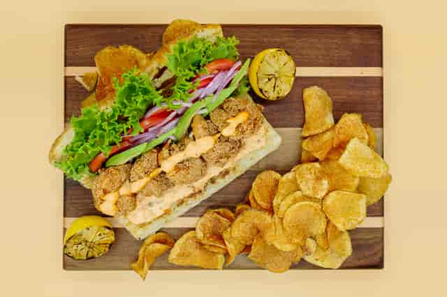 sandwich and chips