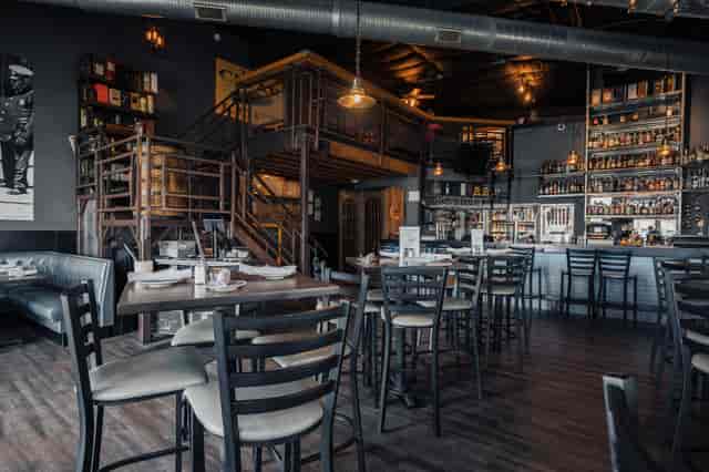 bar