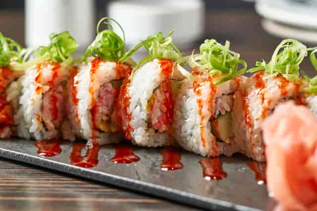 Crab and Mango Roll