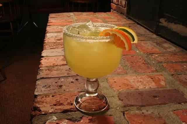 happy hour