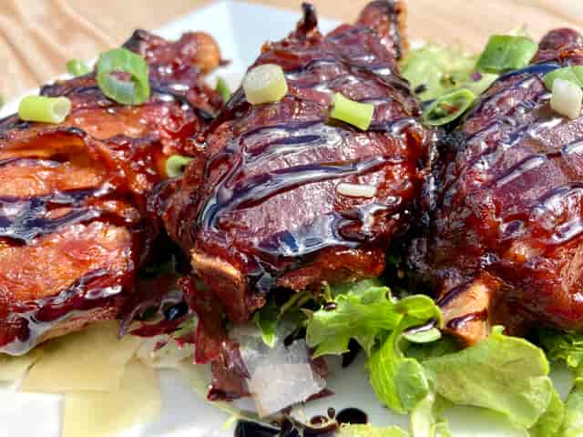hog wings