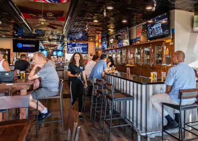 Henry's Henry's Sports Bar & Grill Bar & Grill in Cathedral City, CA