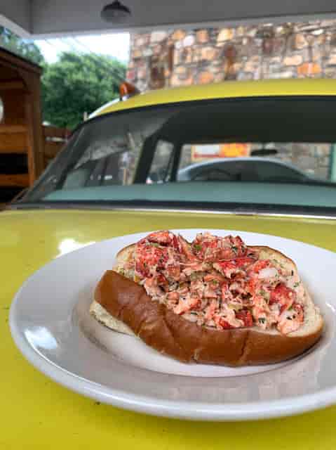 Star Diner Fine Dining Restaurant in Marshall, NC