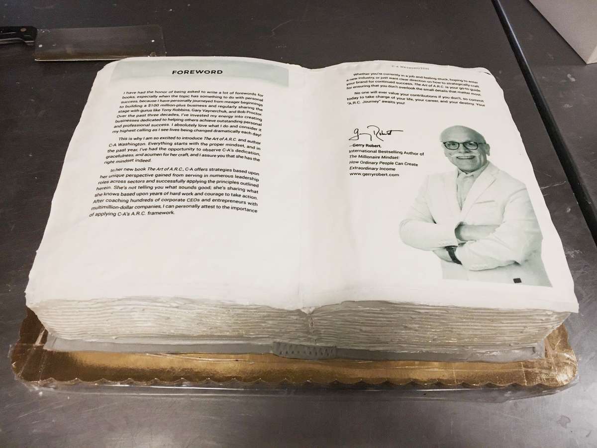 Book Cake