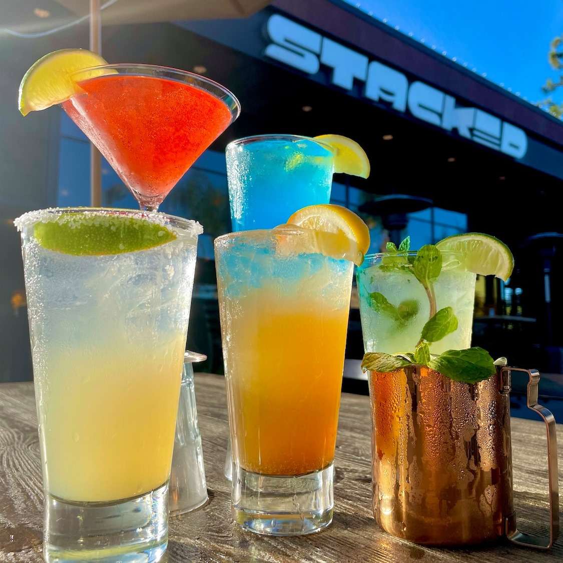 happy hour cocktails