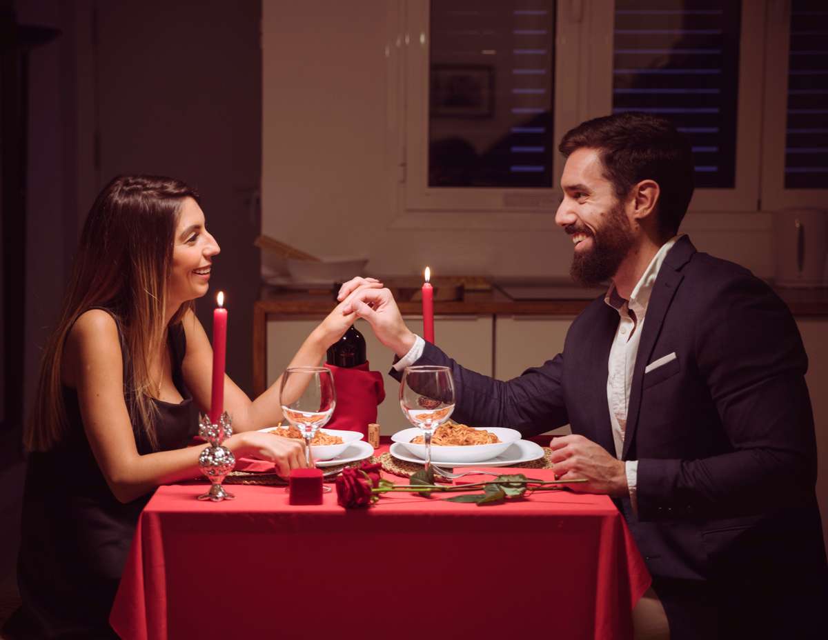 Date Night Restaurants in East Bay | Romantic Dining Guide for Couples