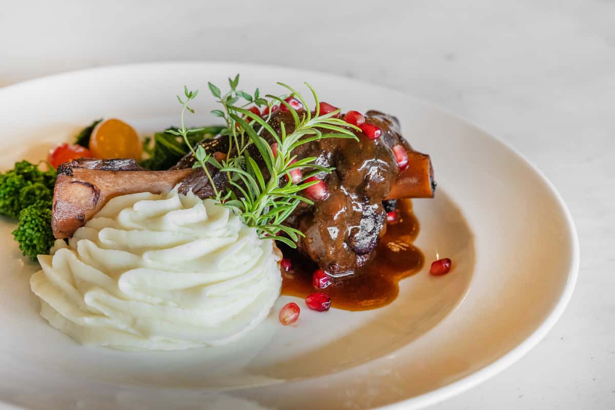 Roasted_New_Zealand_Rack_of_Lamb