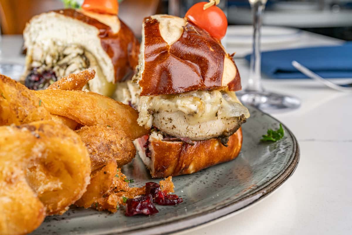 Roster Chicken Sandwich