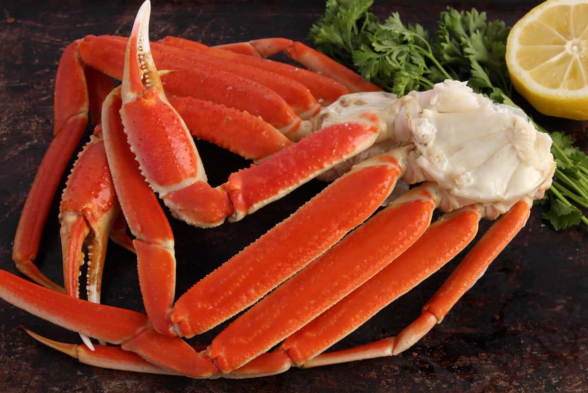 Fresh, delicious crab legs