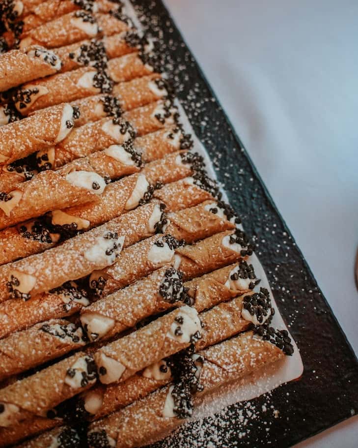 CANNOLIS