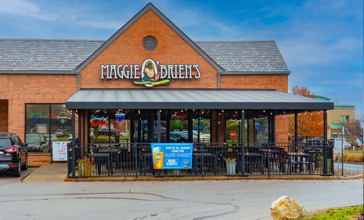 Maggie O'Brien's Restaurant Sunset Hills, S. Lindbergh Blvd.