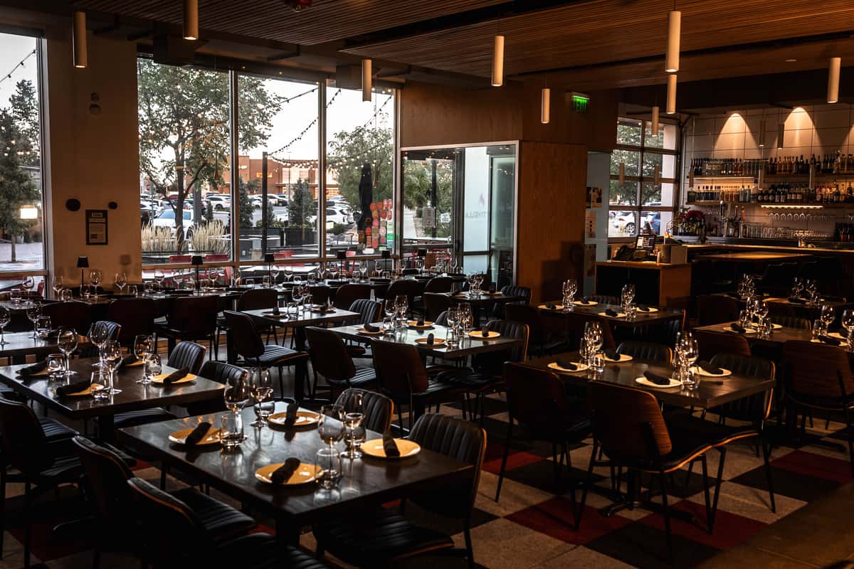 Main Dining Room Image