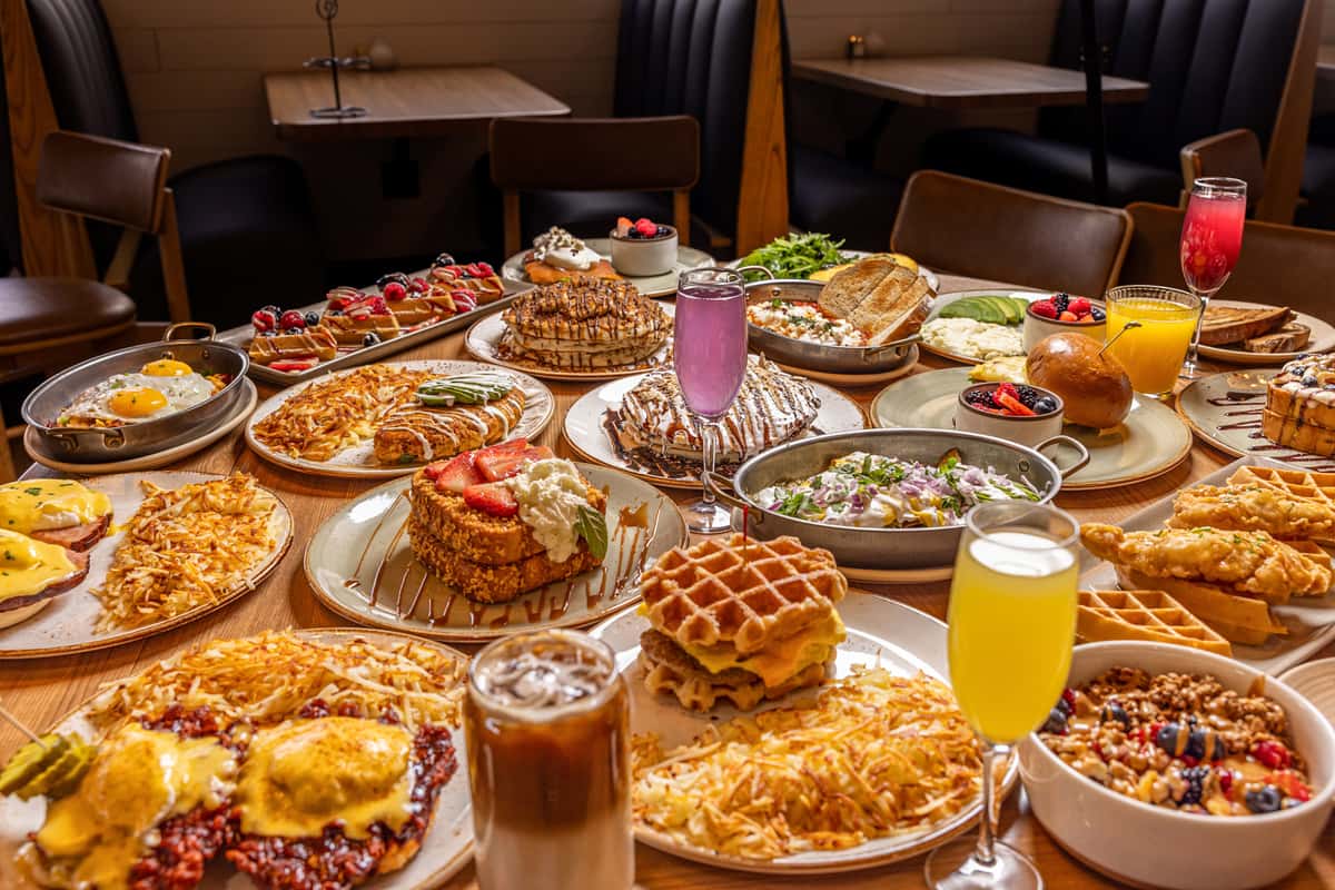 breakfast group