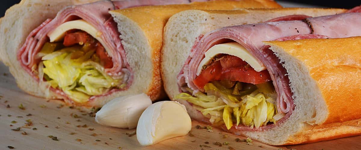 Al Casapulla’s Subs & Steaks