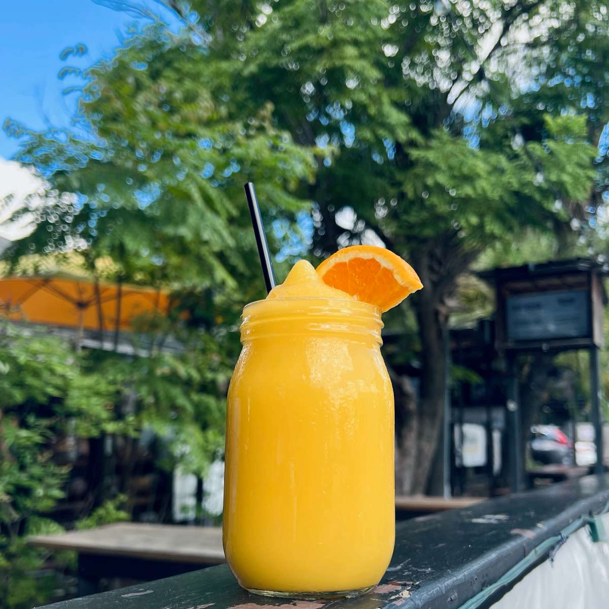 Weekly Specials Onion Creek Bar & Grill in Houston, TX