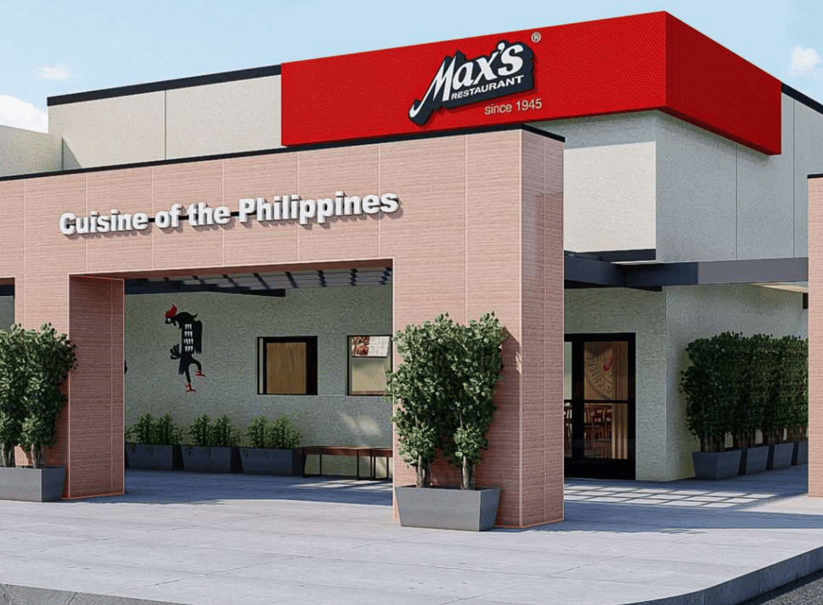 Tara na and enjoy our best Max's - Max's Calapan Branch
