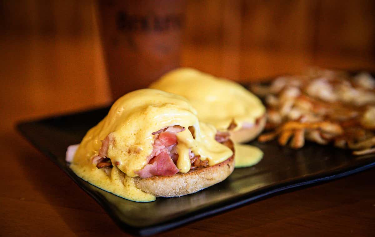eggs benedict
