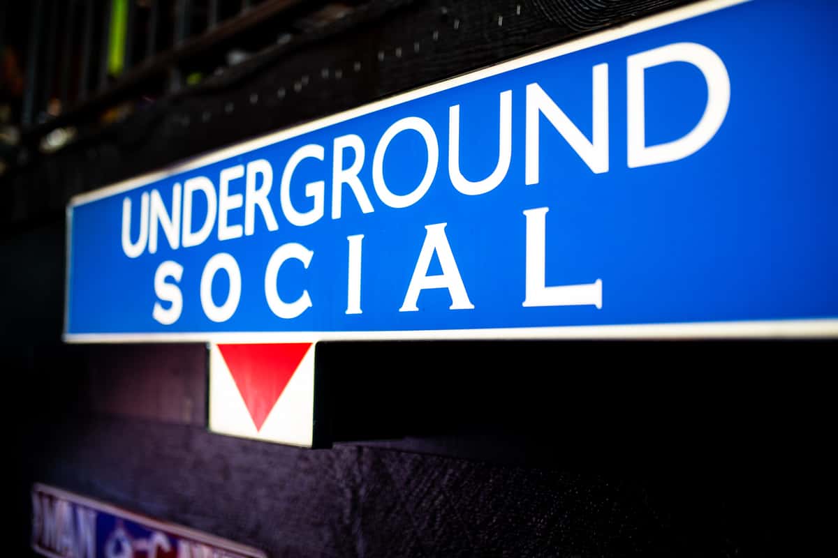 underground social sign