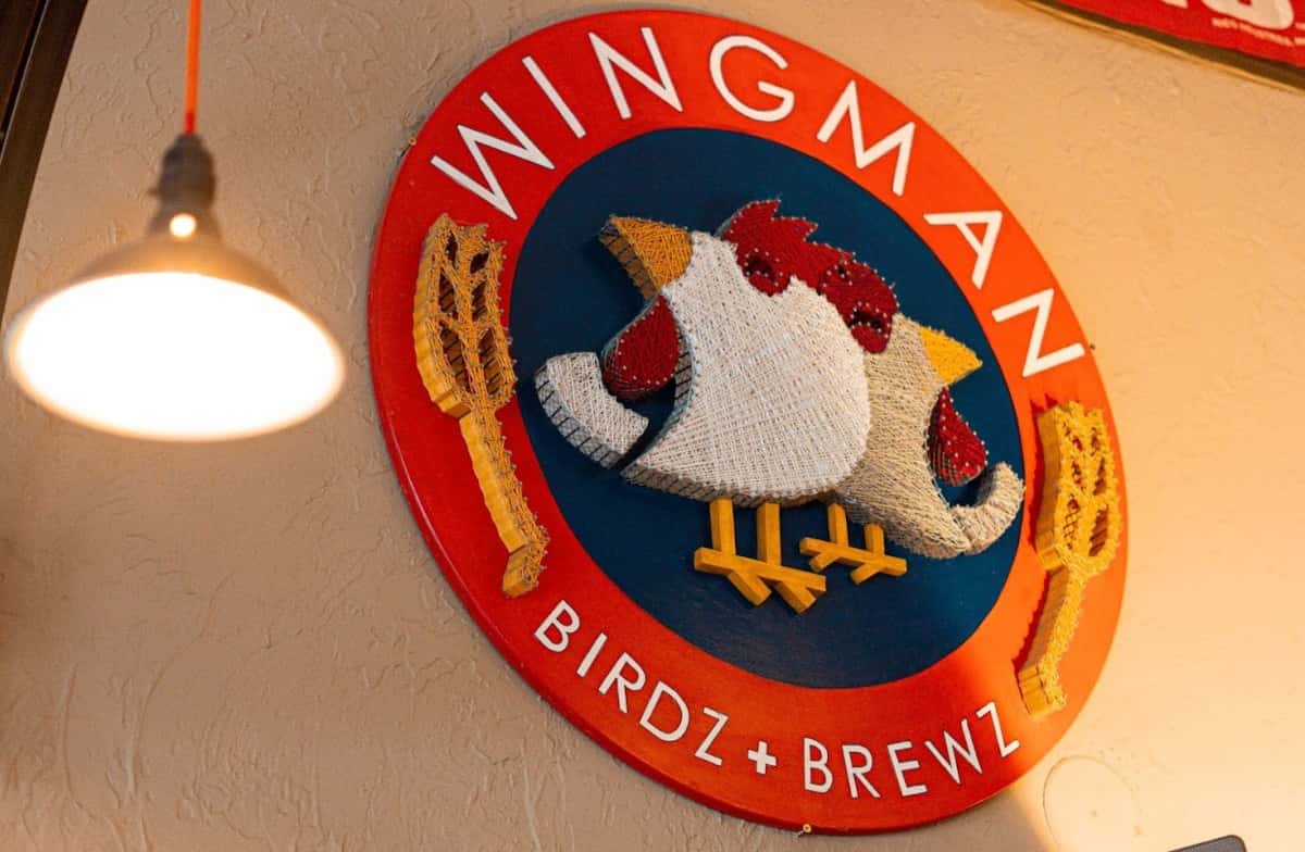 Wingman Birdz & Wingz emblem