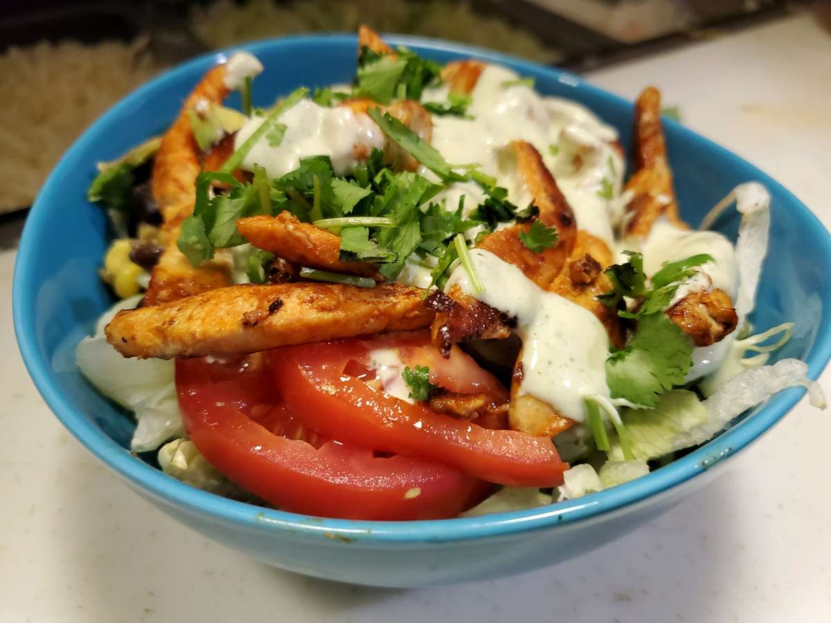 laredo chicken bowl