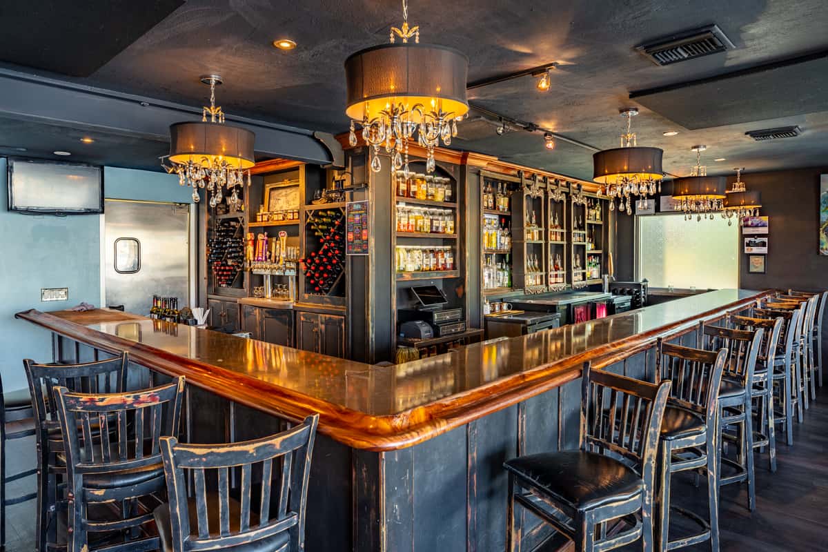 bar
