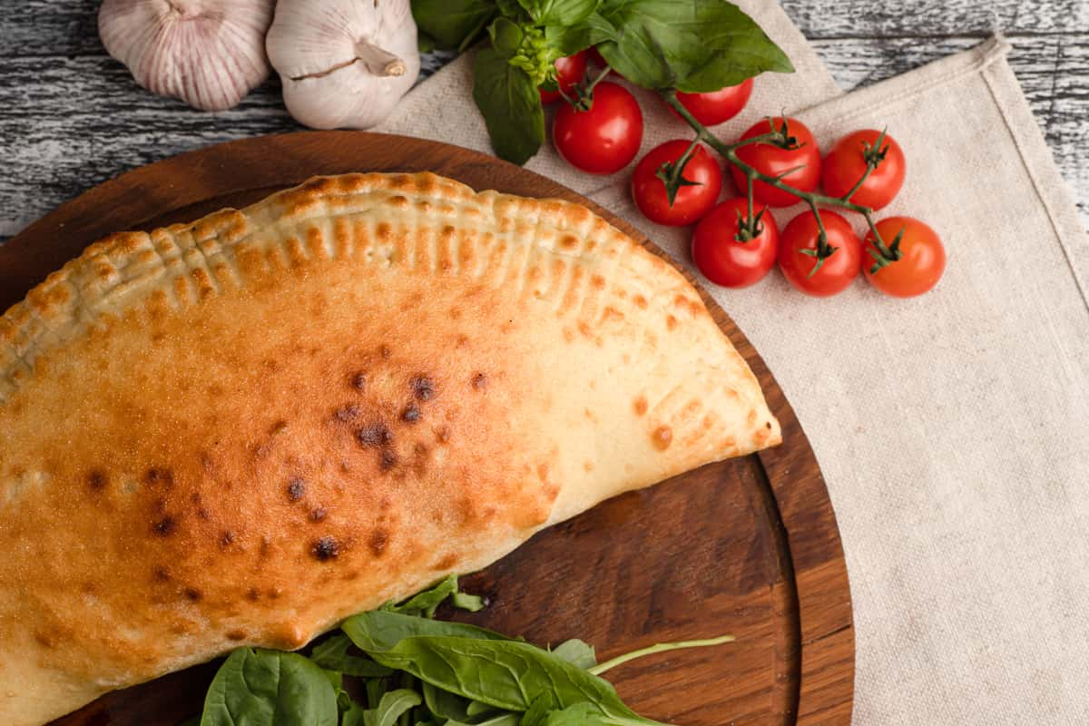 Calzones Food Delivery, Best Restaurants Near You