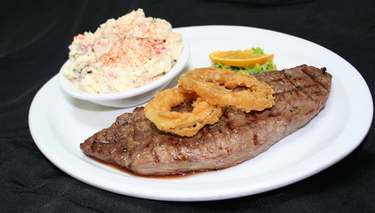 Steak and onion rings