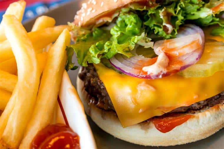 cheeseburger with fries