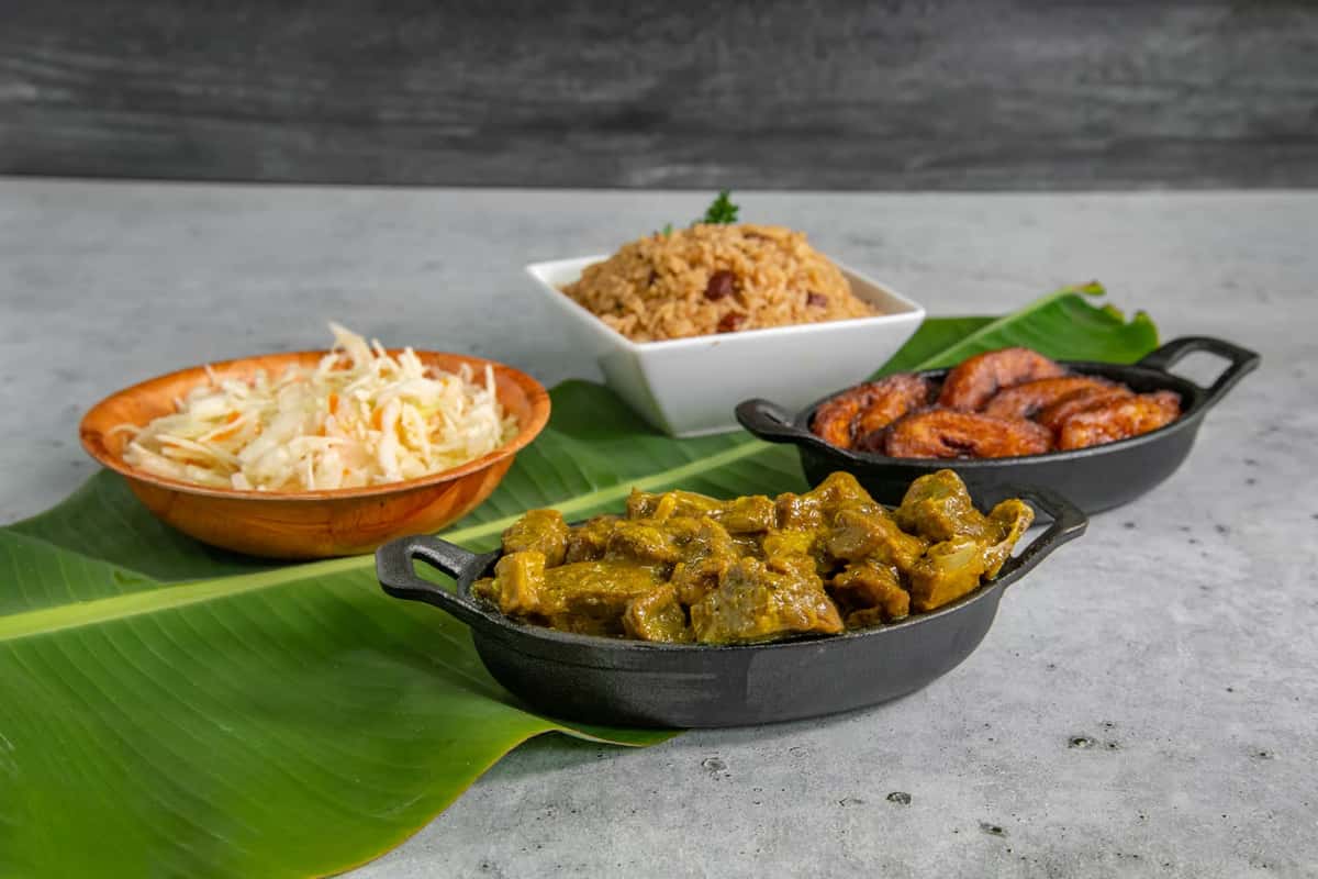 table of caribbean food