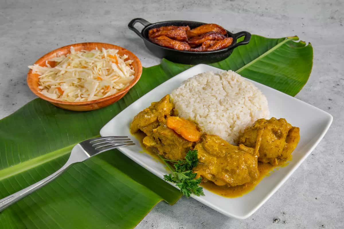 table of caribbean food
