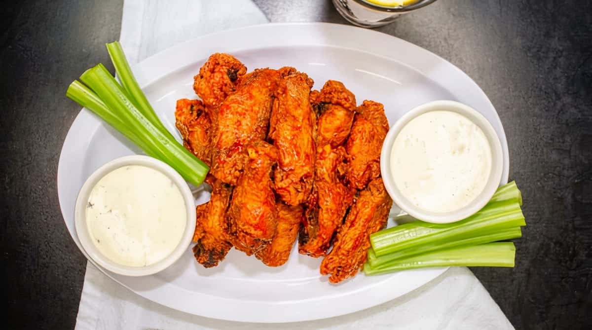 buffalo-wings_enhanced.png