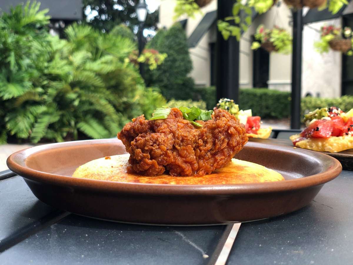 hot chicken and johnny cake