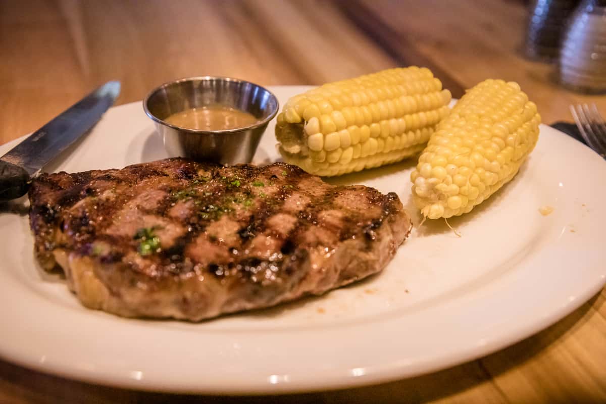 Sirloin Steak 12oz Entrees Route 1 Grillhouse American Restaurant In Saugus Ma 