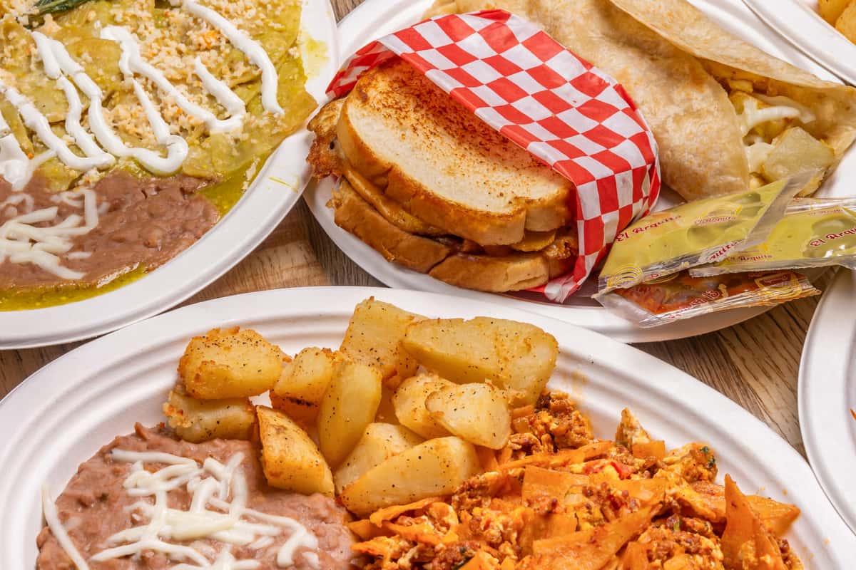 breakfast plates