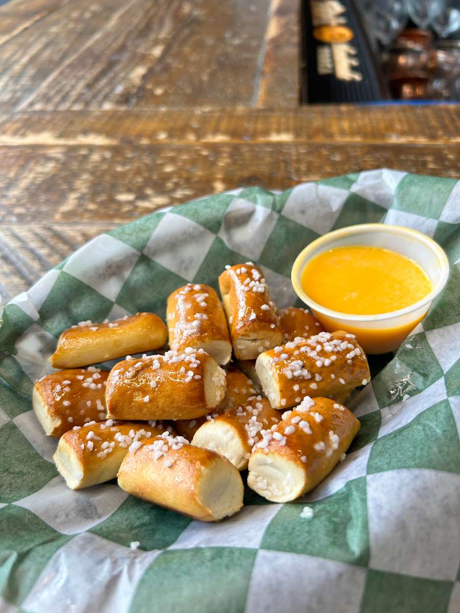 Pretzel bites