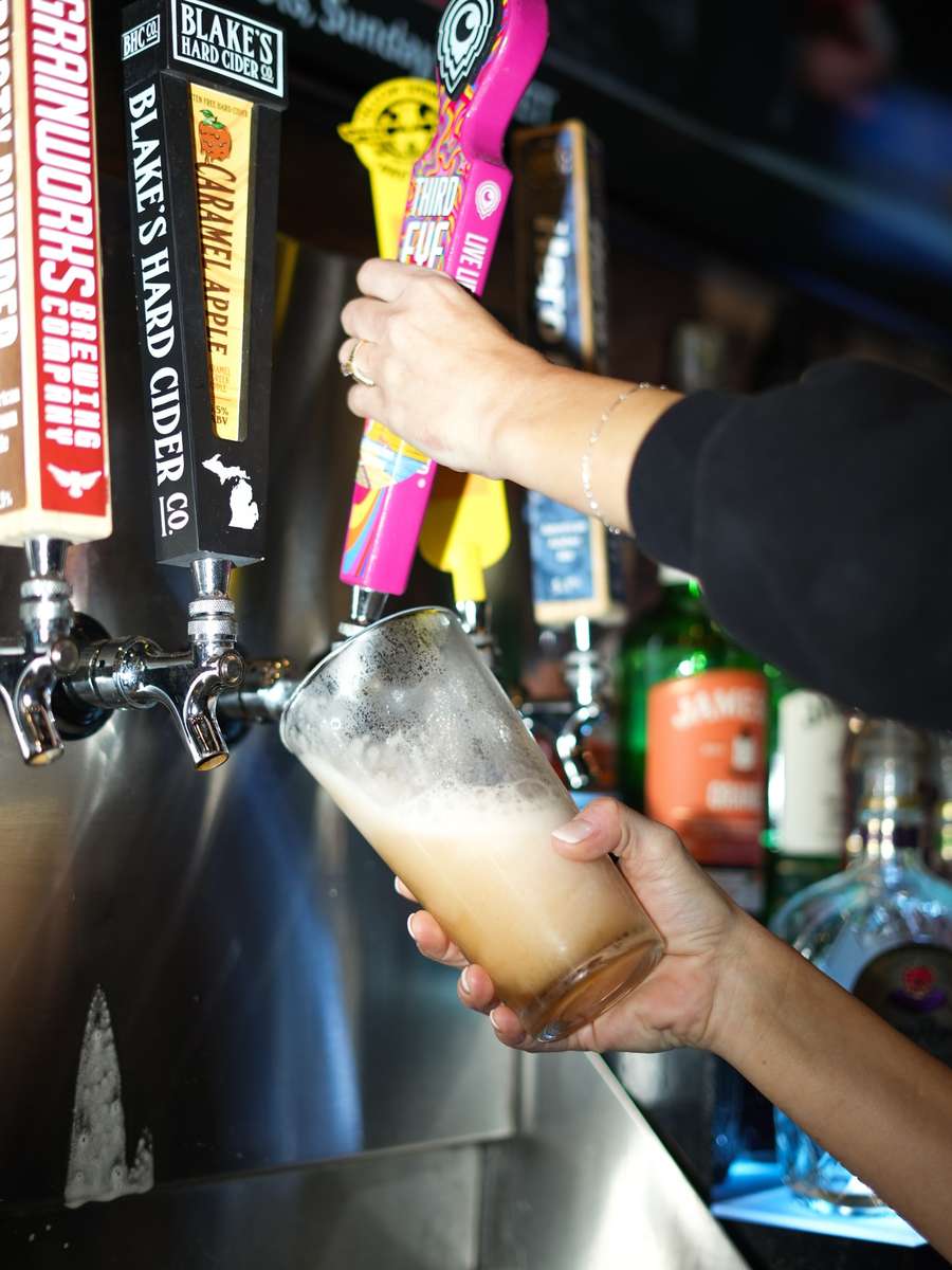 beer pour