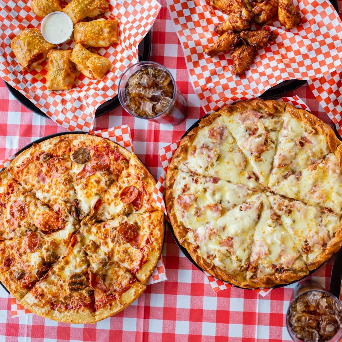 pizzas and appetizers