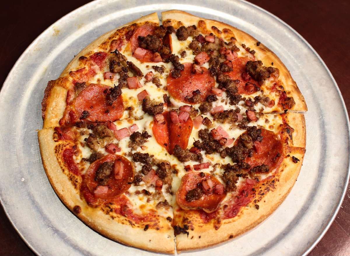Pepperoni pizza