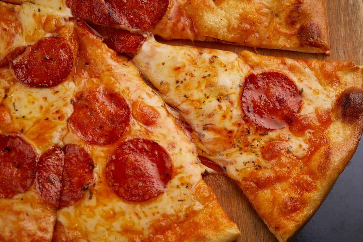 pepperoni pizza