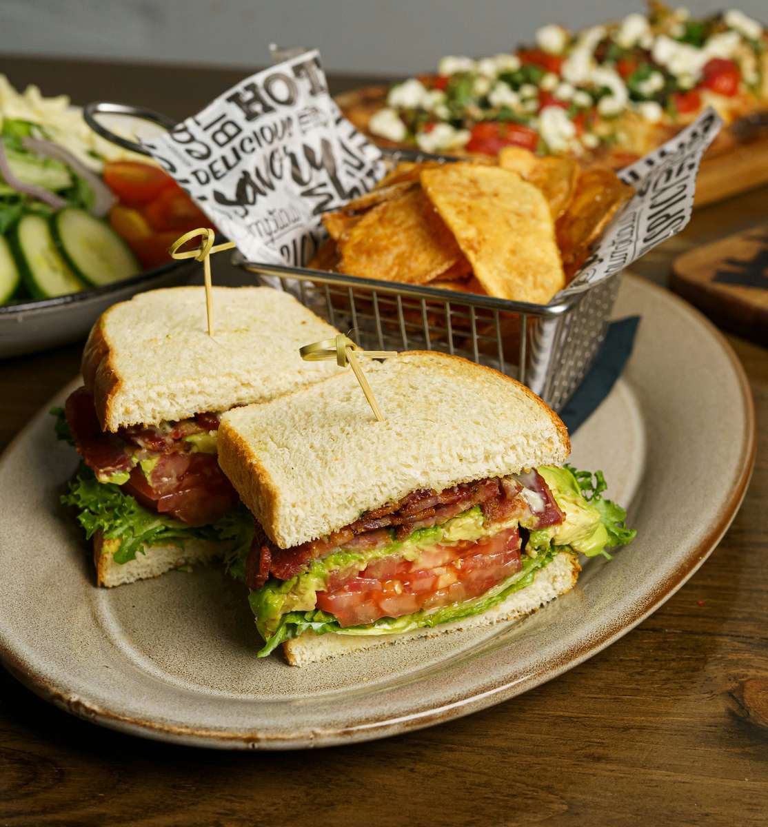 sandwich and chips