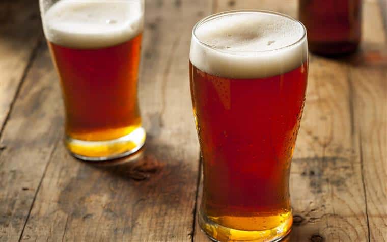 Dark amber beer