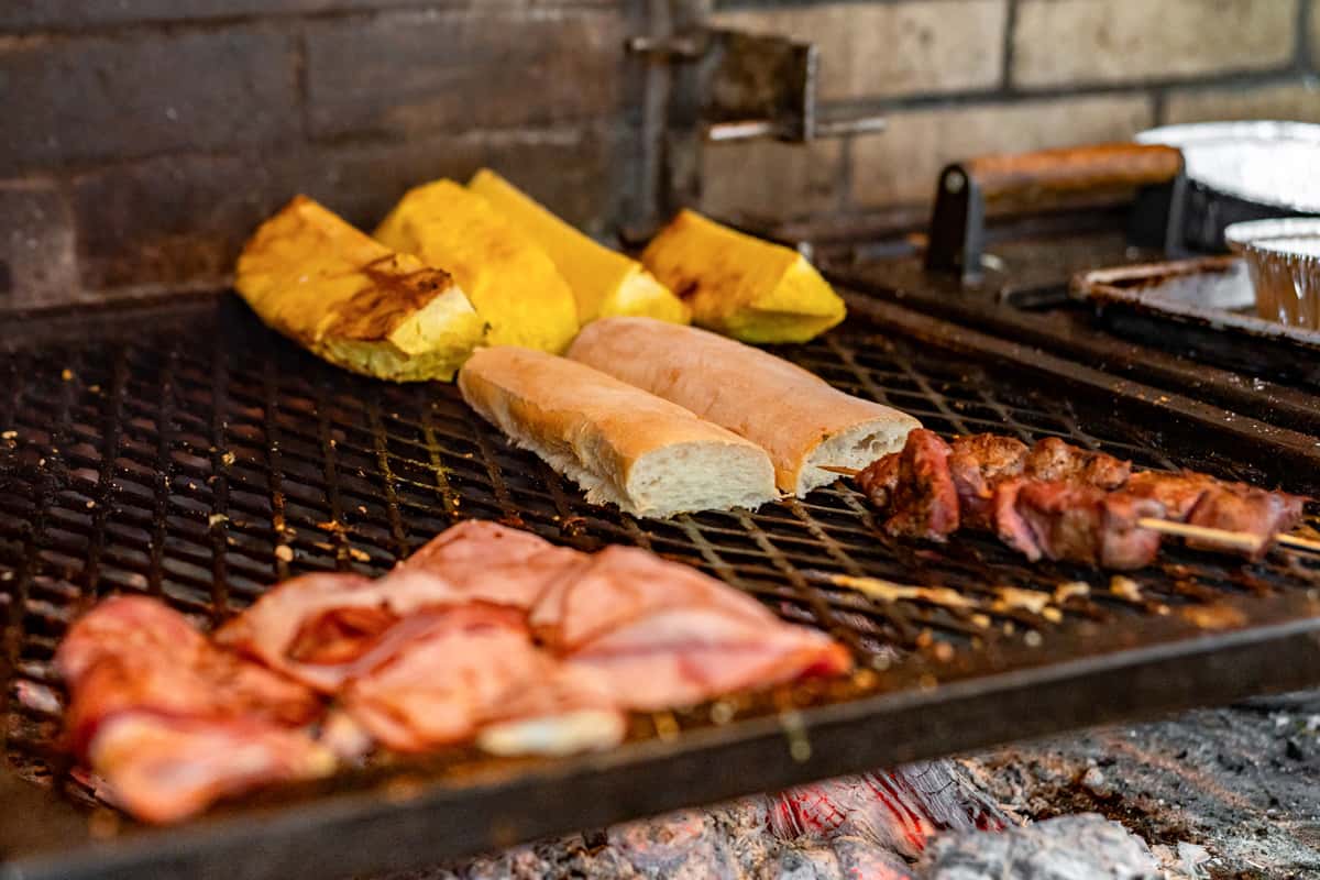 grilling meat