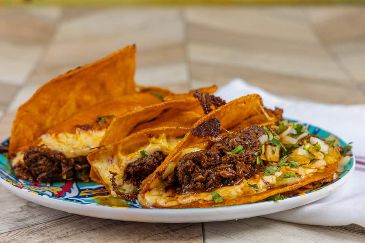 Includes cheese (includes one 12 ounces consome). 100 percent beef birria or birria de res