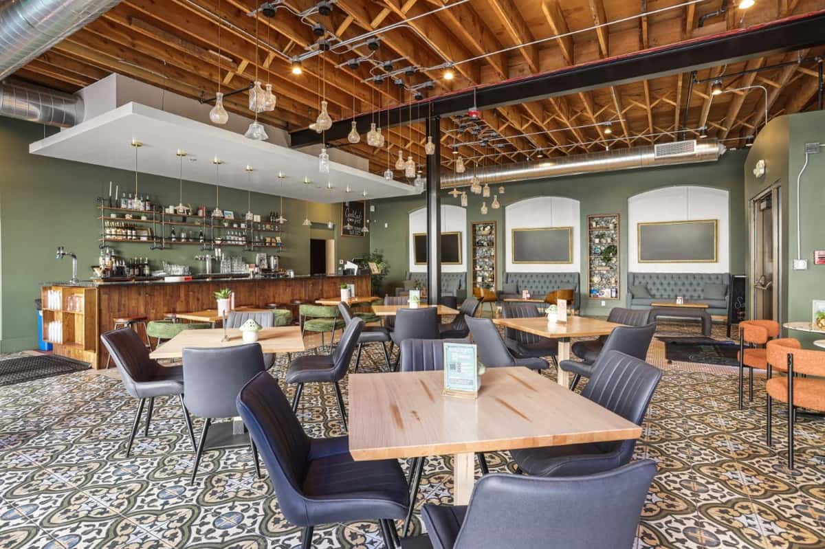 The bright and cozy cafe at Blend.Co
