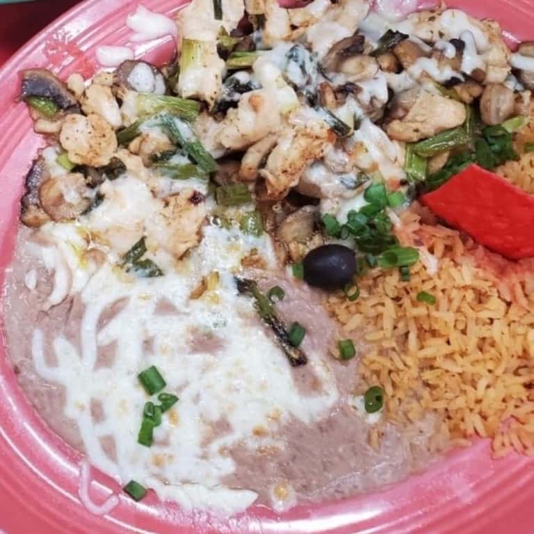 CHICKEN VILLA Main Menu Yolanda's Mexican Cafe CHICKEN VILLA Main Menu Yolanda's Mexican Cafe