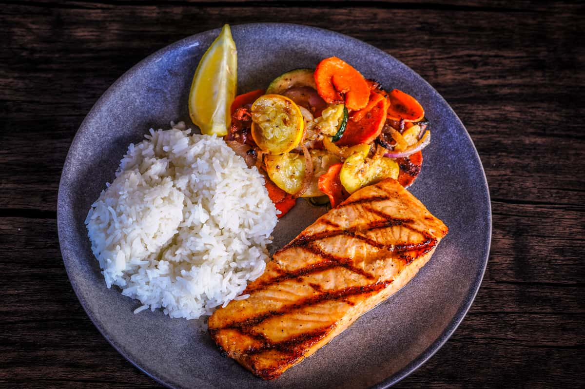 Atlantic Salmon* Claim Jumper Steakhouse Bar Caterer in NV