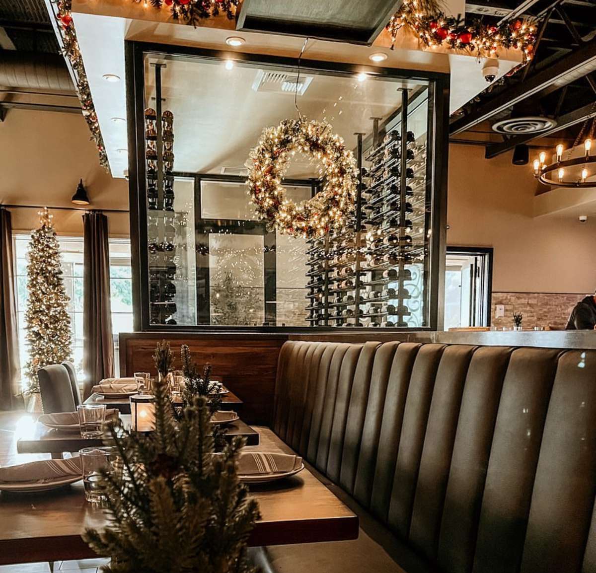 Ladera holiday decor