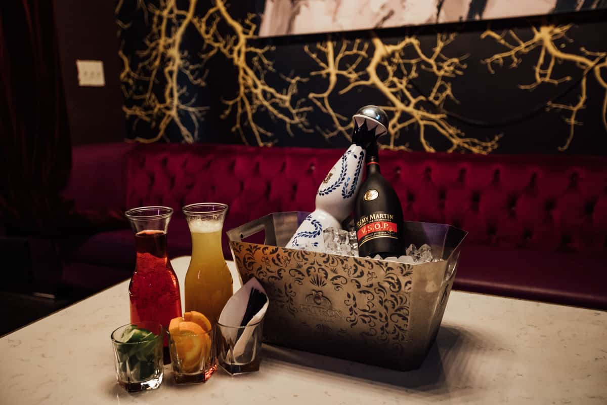 cocktails & alcohol