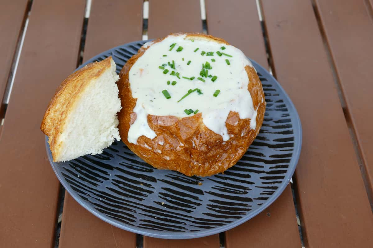 HOUSEMADE CLAM CHOWDER - Menu - Hook & Anchor - Seafood Restaurant